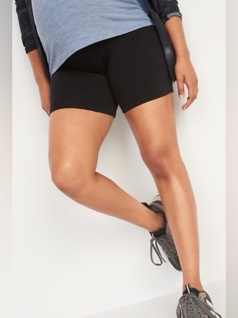 Old Navy Stretch Cotton Maternity Shorts, Black, sz M